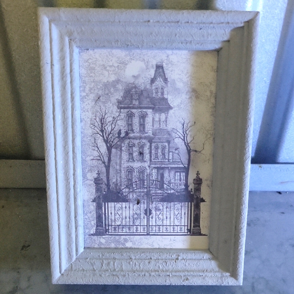 Vintage Style White Picture Frame